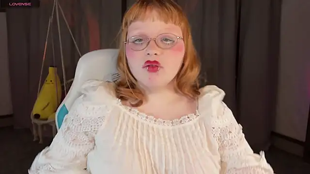 LottieReed 即時 XXX 聊天