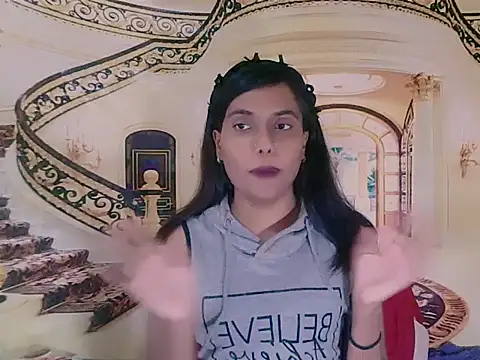 IndianSkies élő XXX-chatje