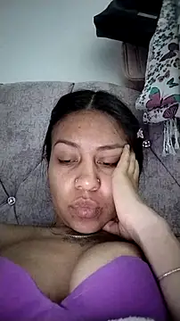 Tiphanydirty3のライブXXXチャット