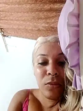 Show de transgirl26 na webcam