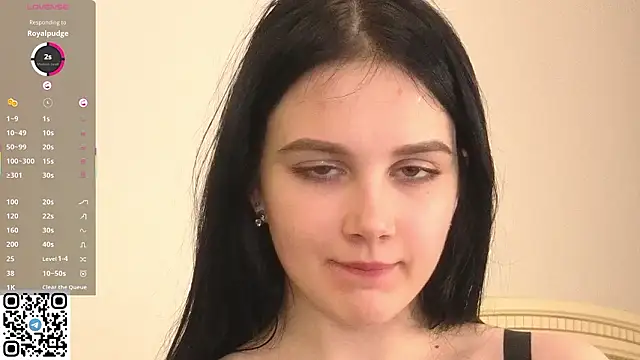 EnricaElis live XXX chat