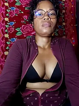 Yandris_1212のライブXXXチャット