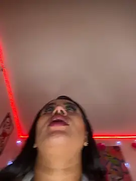 Emma_Brown_12's Webcam Show