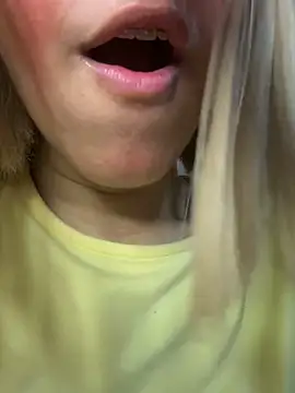 Chat XXX ao vivo de SweetBunnyGF