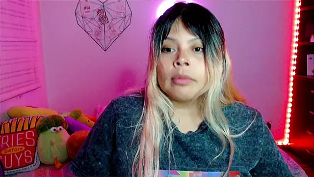 Czat XXX na żywo – EllieMoonX