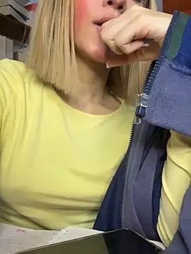 Chat XXX en directo de SweetBunnyGF