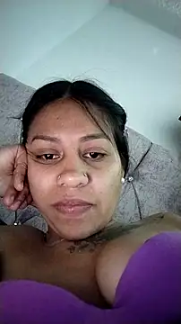 Tiphanydirty3 লাইভ XXX চ্যাট