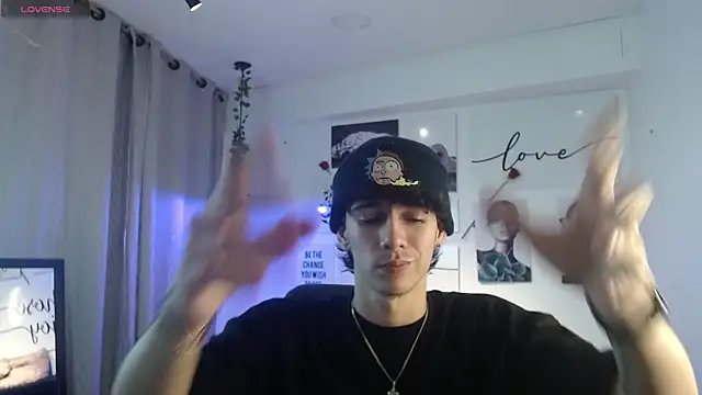 AmethystShadow17 Chat XXX in diretta