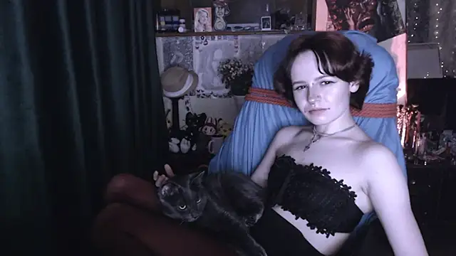 Chatroom XXX en direct de KennyOmeliya