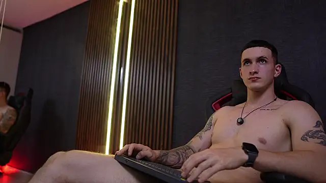 JacksonOlsenn Live XXX-chat