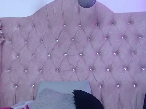 Chat +18 de Jessica_Carter_01 ao vivo