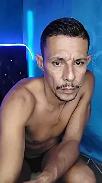 juanmaur22 网络视讯表演