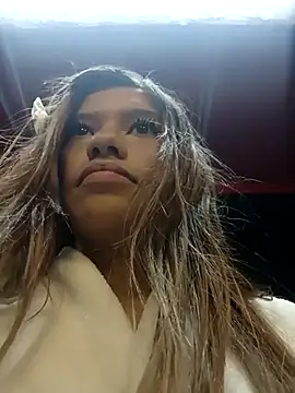 Sofiia_cute_ 라이브 XXX 채팅