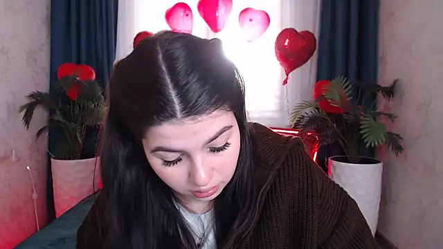 Webkamerová show KisaModel