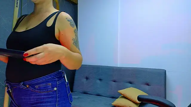 Chat +18 de Britney_taylor_ ao vivo