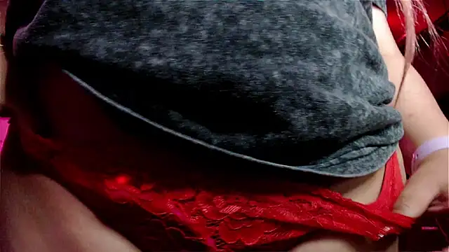 EllieMoonX's Webcam Show