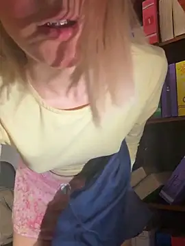 Pertunjukan Kamera Web SweetBunnyGF