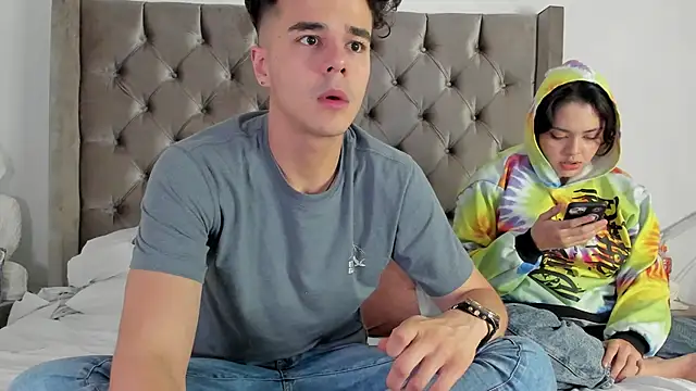 RedNDizzy Chat XXX live