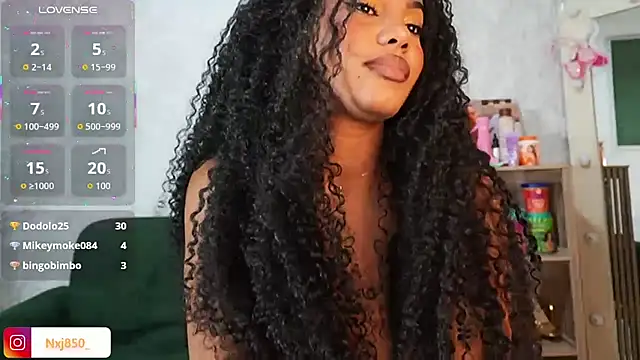 Chat XXX Live HOTBLACKANDWHITE2