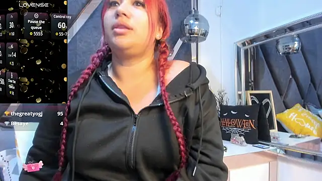 EmaGwのライブXXXチャット