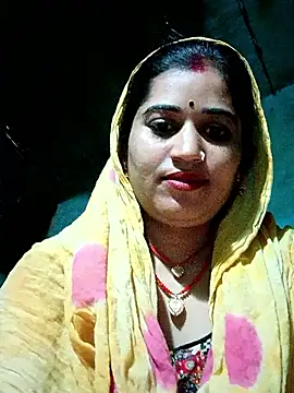 Hot_kamla Adlı Modelin Web Kamerası Şovu