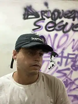 Magosupreme Adlı Modelin Web Kamerası Şovu