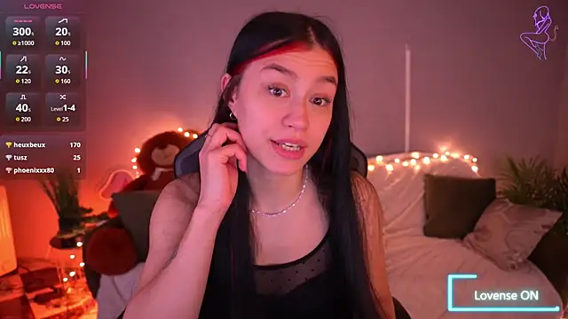 FataleNellie: онлайн-секс-чат