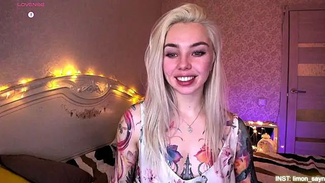 LillyMoure_ Live XXX-chat