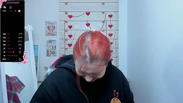 FoxPlayXX élő XXX-chatje