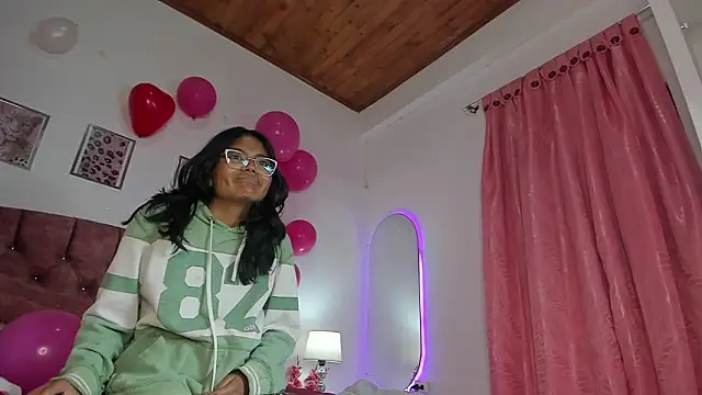 luna_velveth: απευθείας συνομιλία ΧΧΧ