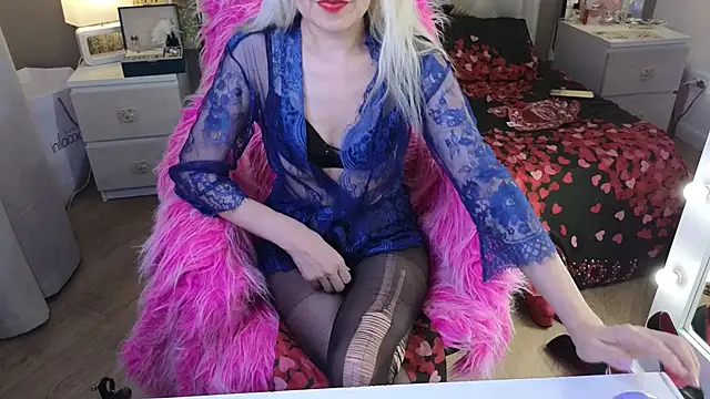 Chatroom XXX en direct de RoxalanaStar