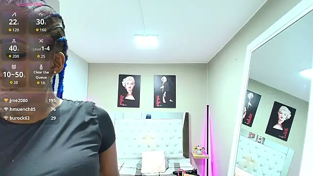 kimmturnerのウェブカメラショー