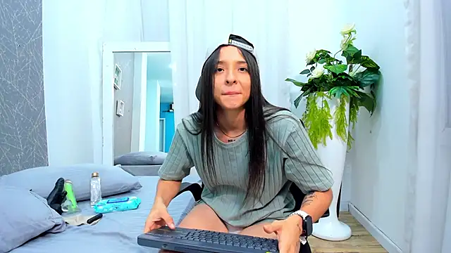 ViictoriiaSaenz Adlı Modelin Canlı XXX Sohbeti