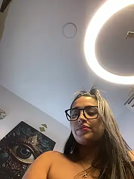 SaharQamar live XXX chat