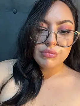 MileyGia 网络视讯表演