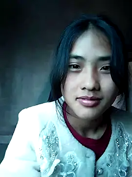 Hoa-tuylip 网络视讯表演