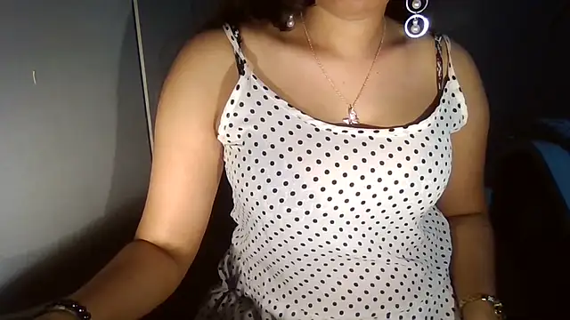 Yashika_Loves লাইভ XXX চ্যাট