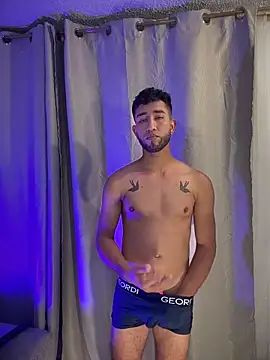 عرض كام liam_bronw