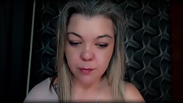 TheDomme's Live XXX Chat