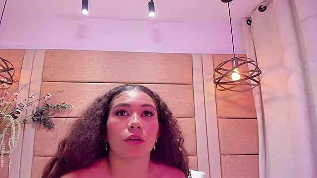 CamilaCastillo Webcam-Show