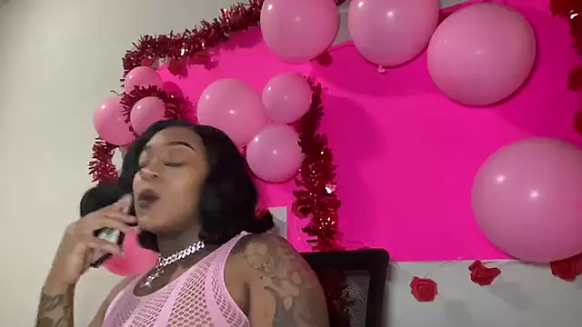 Creamesensation's Live XXX Chat