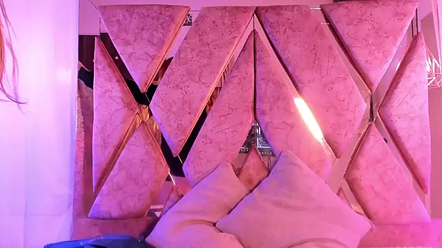 shantal_cooper_ Chat XXX live