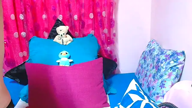 Chatroom XXX en direct de SLUTTYROXY