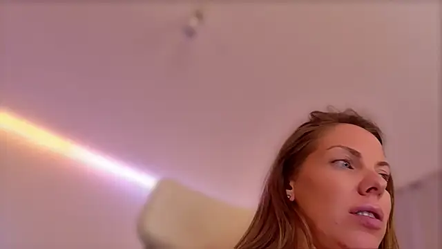 Онлайн чат XXX Nova-Lee