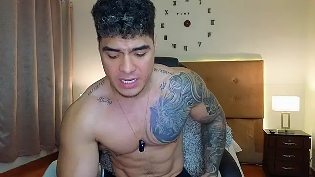 دردشة Steven_Velez الجنسية المباشرة