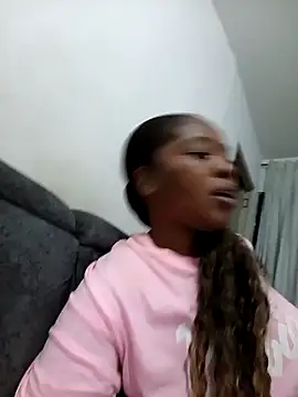 AlisonTravis Adlı Modelin Canlı XXX Sohbeti