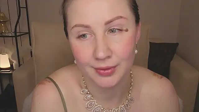 Helens_love Chat XXX in diretta