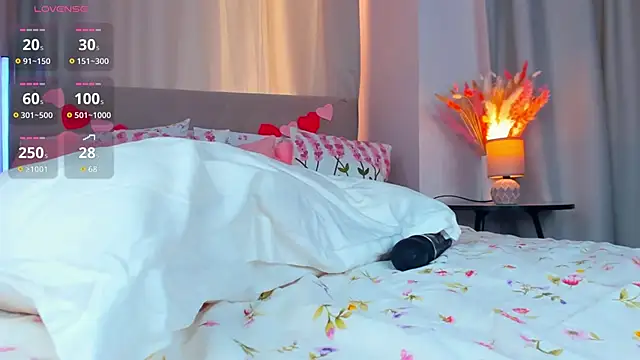 XXX chat uživo modela mae_barbiee