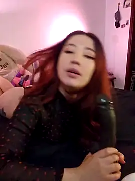 lunnaa_ Adlı Modelin Canlı XXX Sohbeti