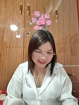 Chatroom XXX en direct de Cover-baa